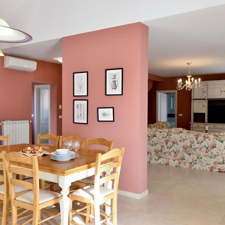 Villas Vilanija Умаг Экстерьер фото